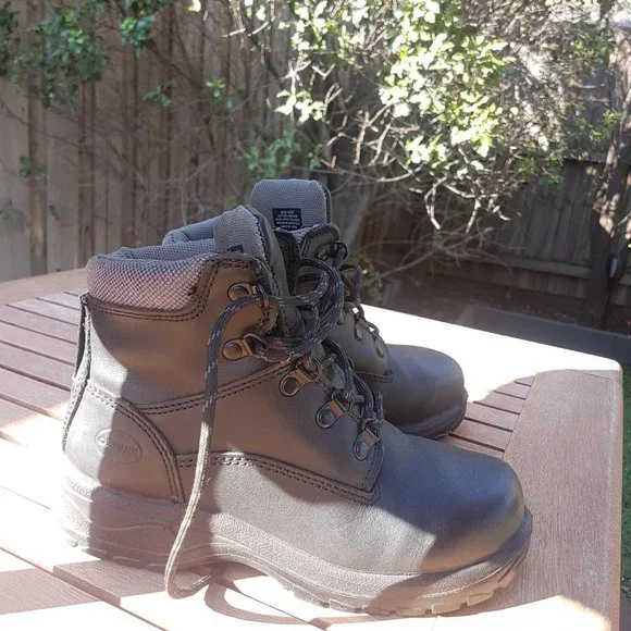 Women's' Oliver Work Boots - Picture 3 of 7